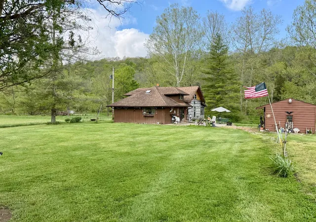 1st image of 6033 Siemon Rd, Batesville, IN 47006 | MLS# 1868626