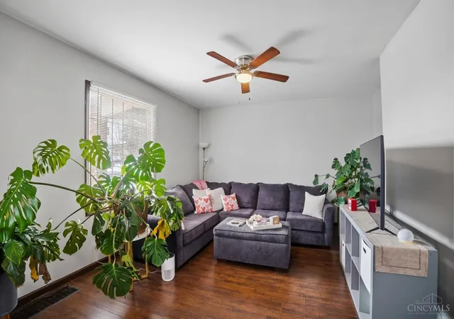 Homes for sale in Cincinnati, OH | 26 Juergens Ave, Cincinnati, OH 45220 | MLS# 1868413