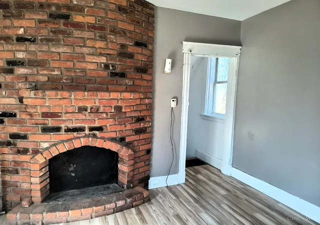 Homes for sale in Cincinnati, OH | 1647 Dewey Ave, Cincinnati, OH 45205 | MLS# 1868954