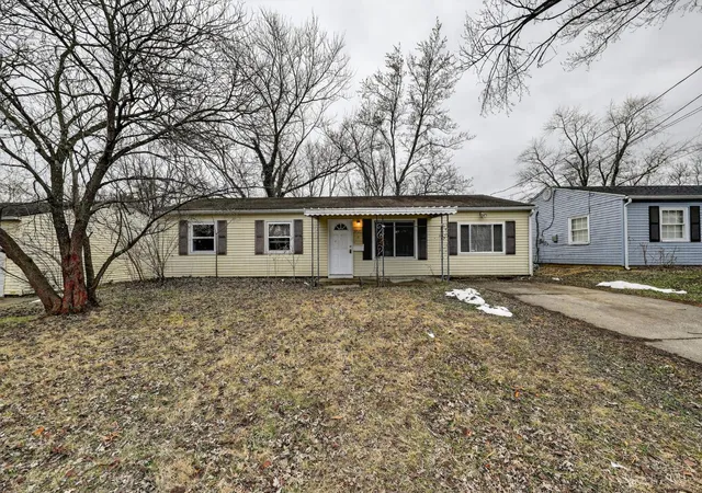 Homes for sale in Colerain Twp, OH | 3123 Niagara St, Colerain Twp, OH 45251 | MLS# 1869257