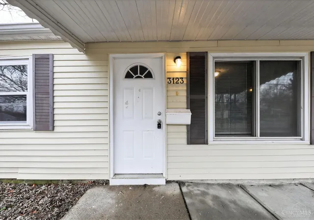 Homes for sale in Colerain Twp, OH | 3123 Niagara St, Colerain Twp, OH 45251 | MLS# 1869257