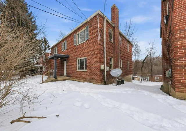 Homes for sale in Cincinnati, OH | 134 Glenridge, Cincinnati, OH 45217 | MLS# 1869869