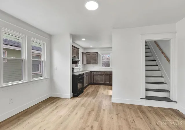 5th image of 6839 Greismer Ave, Cincinnati, OH 45239 | MLS# 1869757