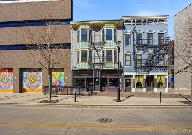 Homes for sale in Cincinnati, OH | 32 E Court St #204, Cincinnati, OH 45202 | MLS# 1870239