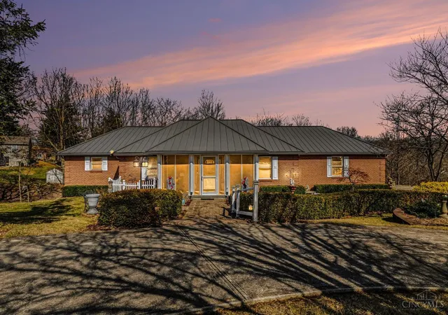 Photo 2 of Single family home for sale at 20902 Ridgecliff Ct, Lawrenceburg, IN 47025 | MLS# 1869909 | Listing updated on 2026-09-04