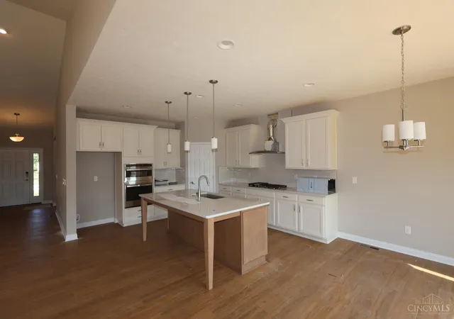 Photo 3 of Sale Pending at 5976 Hawks Ln #60, Miami Twp, OH 45150 | MLS# 1870356 | Listing updated on 2026-08-14