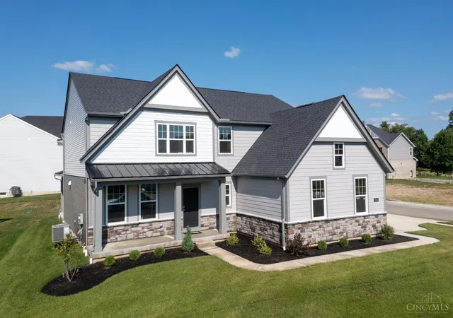 Photo 2 of Single family home for sale at 1304 Trailhead Pl, Harrison, OH 45030 | MLS# 1870436 | Listing updated on 2026-08-27
