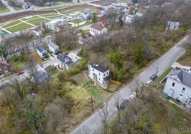Photo 1 of Single family home for sale at 1637 Waverly Ave, Cincinnati, OH 45214 | MLS# 1870528 | Listing updated on 2026-04-21