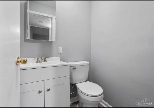 Photo 3 of Single family home for sale at 1637 Waverly Ave, Cincinnati, OH 45214 | MLS# 1870528 | Listing updated on 2026-04-21