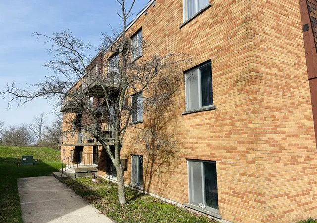 2nd image of 5617 Cheviot Rd, Cincinnati, OH 45247 | MLS# 1871574