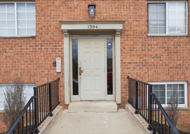 Homes for sale in Fairfield, OH | 1594 Gelhot Dr #79, Fairfield, OH 45014 | MLS# 1871661