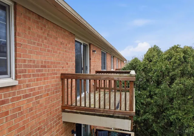 Homes for sale in Fairfield, OH | 1594 Gelhot Dr #79, Fairfield, OH 45014 | MLS# 1871661