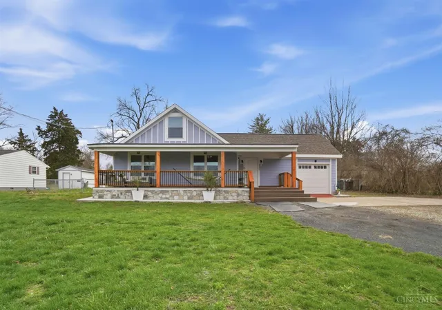Photo 3 of Sale Pending at 3935 N Anthony Ln, Franklin, OH 45005 | MLS# 1871892 | Listing updated on 2026-08-17
