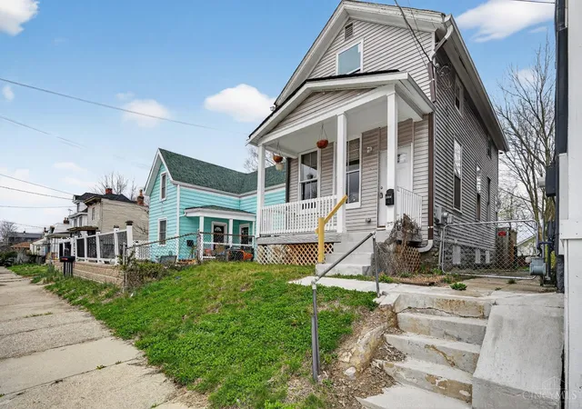 Photo 3 of Single family home for sale at 1854 Knox St, Cincinnati, OH 45214 | MLS# 1871882 | Listing updated on 2026-06-08