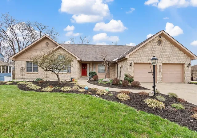 Homes for sale in West Chester, OH | 7380 Wheatland Meadow Ct, West Chester, OH 45069 | MLS# 1872275