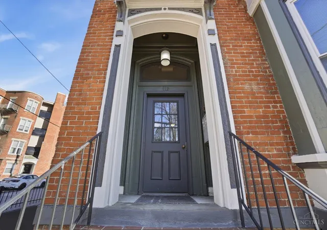 Homes for sale in Cincinnati, OH | 112 E Mcmillan Ave, Cincinnati, OH 45219 | MLS# 1872479