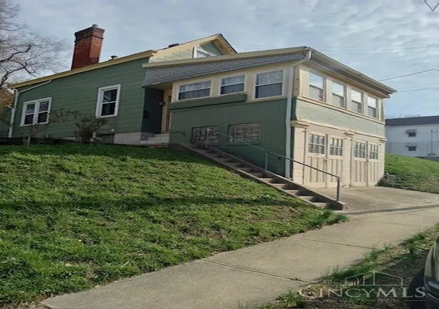1st image of 218 Washington Ave, St Bernard, OH 45217 | MLS# 1872524