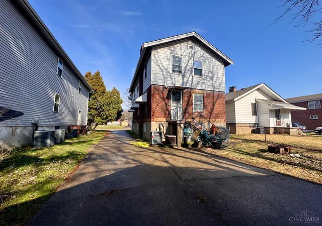 5th image of 645 E Blanche Ave, Cincinnati, OH 45215 | MLS# 1872558