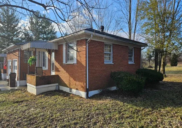 Homes for sale in Liberty Twp, OH | 8509 St Rt 73, Liberty Twp, OH 45133 | MLS# 1872591