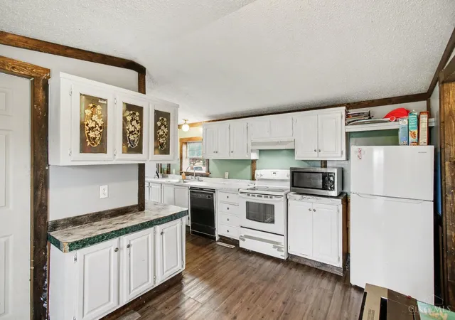 5th image of 1703 Swings Corner Pt Isab Rd, Bethel, OH 45106 | MLS# 1871226