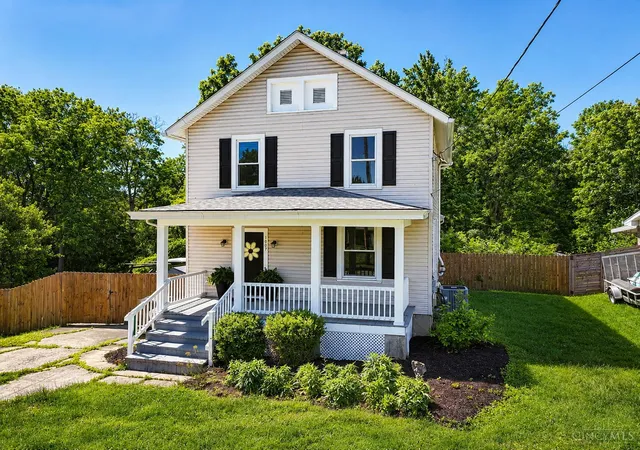 Homes for sale in Loveland, OH | 1007 W Loveland Ave, Loveland, OH 45140 | MLS# 1868442