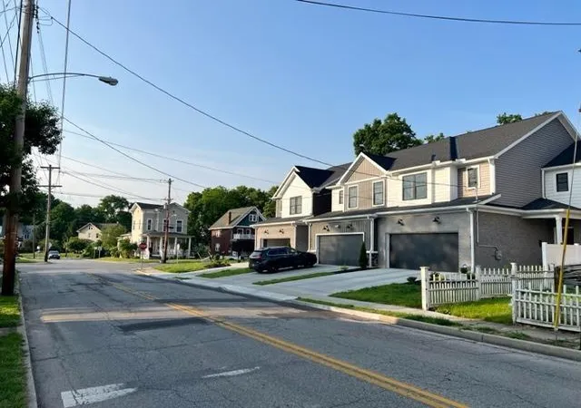 4th image of 5706 Roe St, Cincinnati, OH 45227 | MLS# 1872395