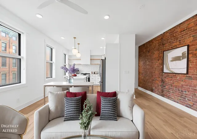4th image of 1909 Race St, Cincinnati, OH 45202