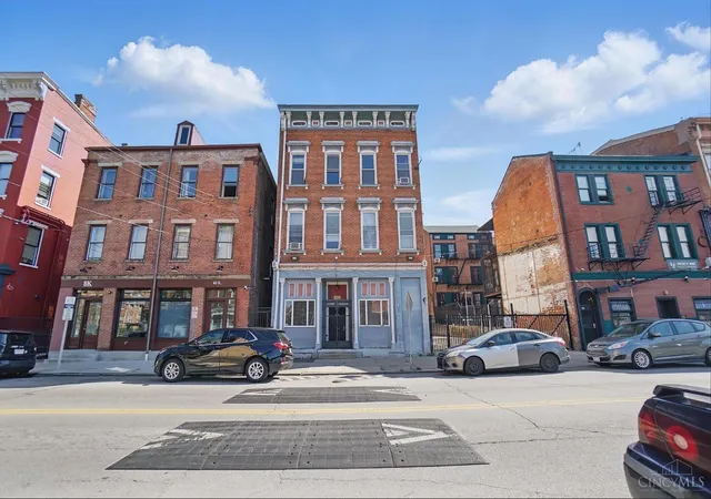 2nd image of 64 E Mcmicken Ave, Cincinnati, OH 45202 | MLS# 1872976
