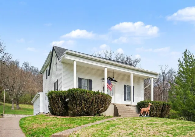2nd image of 7332 Hillside Ave, Cincinnati, OH 45233 | MLS# 1872698