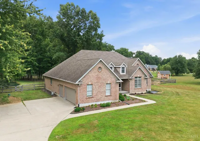 Homes for sale in Salem Twp, OH | 7577 Misty Woods Ct, Salem Twp, OH 45152 | MLS# 1873187