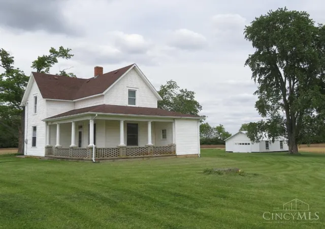 Homes for sale in Leesburg, OH | 11819 Us Hwy 62, Leesburg, OH 45135 | MLS# 1873058