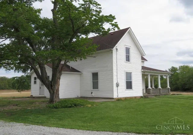 Homes for sale in Leesburg, OH | 11819 Us Hwy 62, Leesburg, OH 45135 | MLS# 1873058