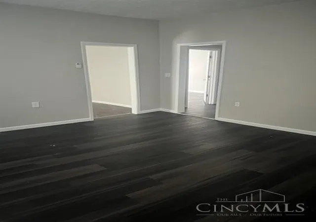 4th image of 310 Spring St, Cleves, OH 45002 | MLS# 1873575