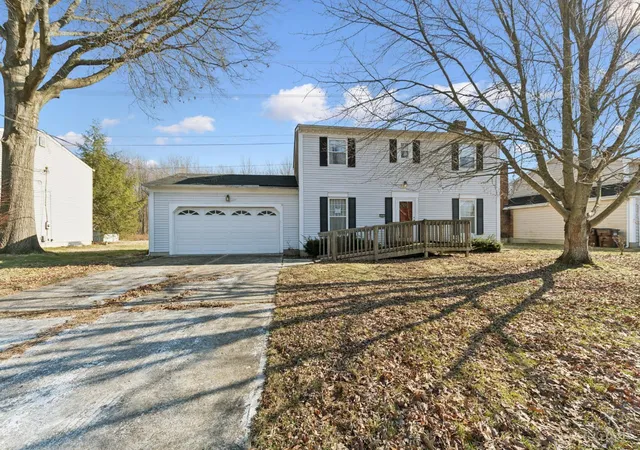 Homes for sale in Miami Twp, OH | 5885 Wade Rd, Miami Twp, OH 45150 | MLS# 1873737