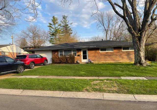 1st image of 6810 Hubbard Dr, Dayton, OH 45424 | MLS# 1873766
