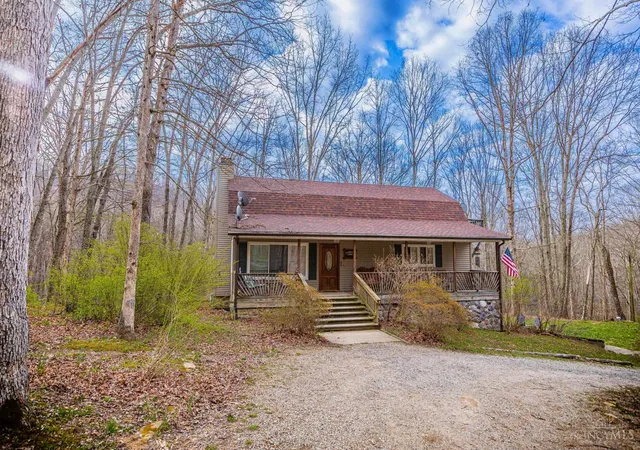Homes for sale in Peebles, OH | 1620 Coffee Hollow Rd, Peebles, OH 45660 | MLS# 1873609