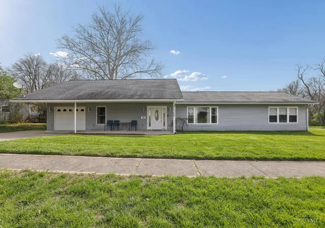 Homes for sale in Loveland, OH | 1208 Bellwood Dr, Loveland, OH 45140 | MLS# 1873666
