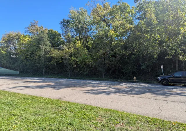 Photo 3 of Land for sale at 2107 Duck Crk Rd, Cincinnati, OH 45207 | MLS# 1873852 | Listing updated on 2026-08-18