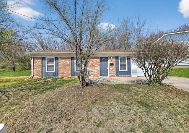 Homes for sale in Colerain Twp, OH | 2838 Brampton Dr, Colerain Twp, OH 45251 | MLS# 1873499