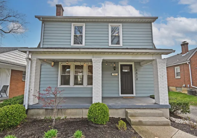 Homes for sale in Oakwood, OH | 2610 Shroyer Rd, Oakwood, OH 45419 | MLS# 1874028