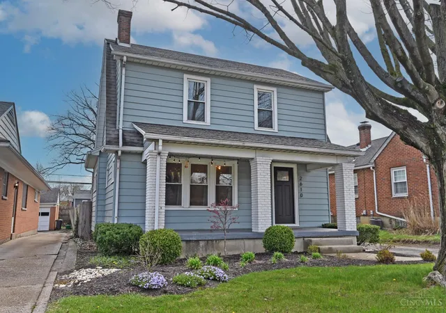 Homes for sale in Oakwood, OH | 2610 Shroyer Rd, Oakwood, OH 45419 | MLS# 1874028