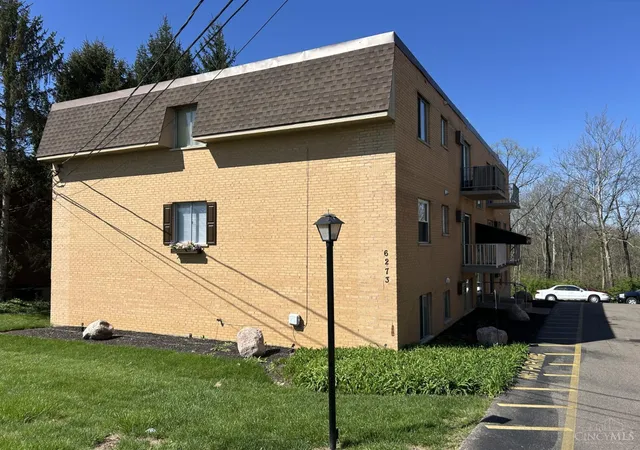 5th image of 6273 Cheviot Rd, Green Twp, OH 45247 | MLS# 1874191