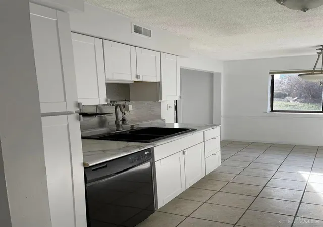 Homes for sale in Fairfield, OH | 3920 Mack Rd #110, Fairfield, OH 45014 | MLS# 1874228