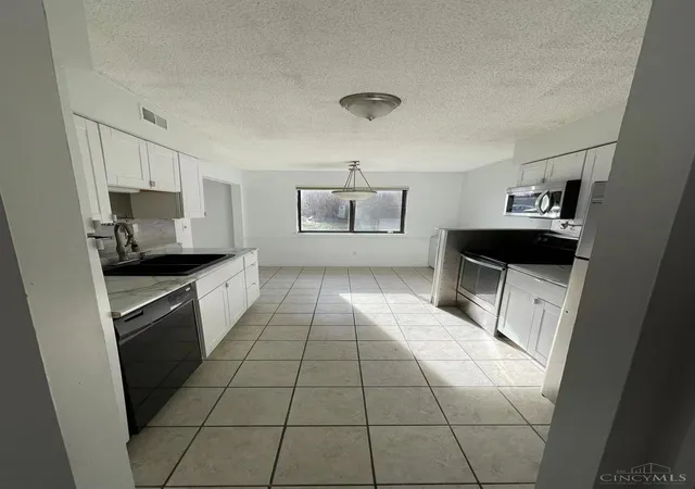 4th image of 3920 Mack Rd #110, Fairfield, OH 45014 | MLS# 1874228