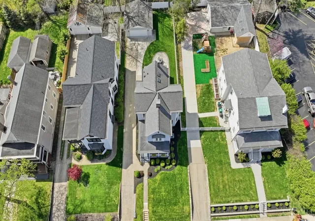 73rd image of 1317 Grace Ave, Cincinnati, OH 45208 | MLS# 1874220
