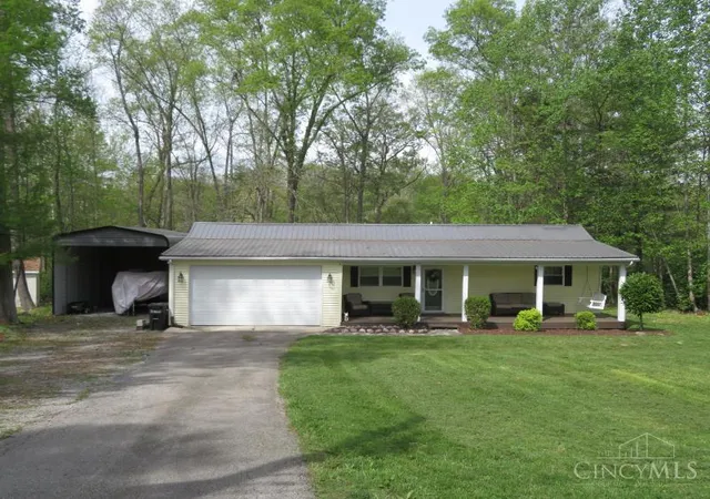 3rd image of 6942 Mountain View Dr, Hillsboro, OH 45133 | MLS# 1874190