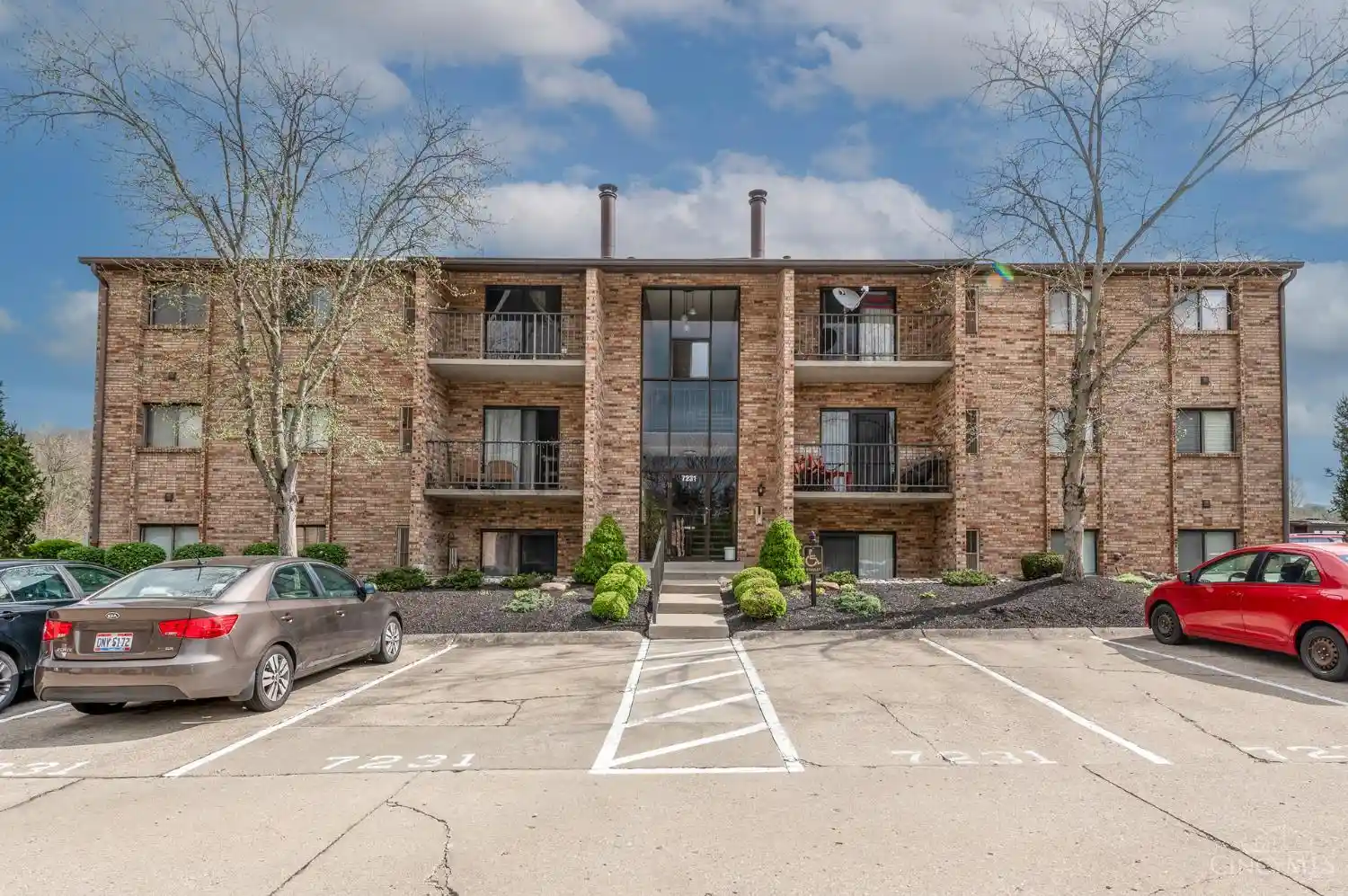 Photo 1 of Townhouse for sale at 7231 Creekview Dr #9, Cincinnati, OH 45247 | MLS# 1874509 | Listing updated on 2026-10-22