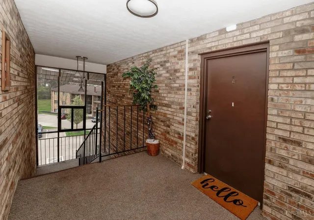 5th image of 7231 Creekview Dr #9, Cincinnati, OH 45247 | MLS# 1874509