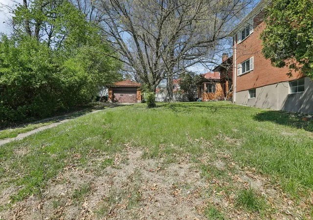 2nd image of 1153 Omena Pl, Cincinnati, OH 45238