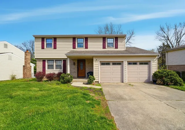 Photo 1 of Sale Pending at 250 Greenwell Ave, Cincinnati, OH 45238 | MLS# 1872958 | Listing updated on 2026-08-14